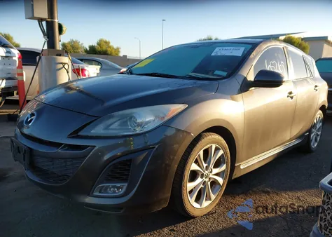 2010 Mazda Mazda3 S Grand Touring z USA, uszkodzony, nr VIN JM1BL1H60A1243169